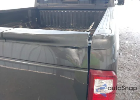 2016 Ford F-250 Lariat z USA, uszkodzony, nr VIN 1FT7W2B65GEB58454